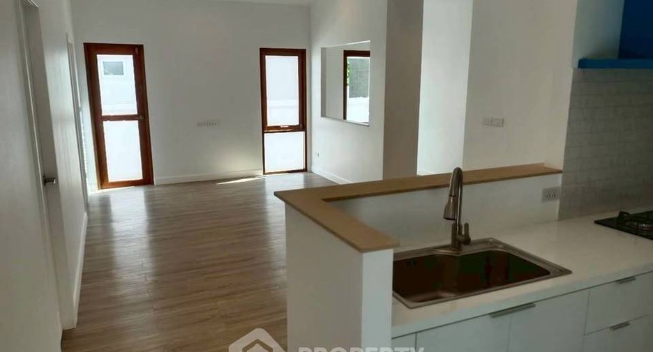 Casa en venta de 3 habitaciones en Sattahip, Pattaya