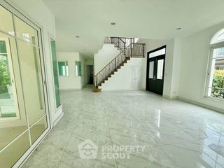 For sale 5 bedrooms house in Chom Thong, Bangkok