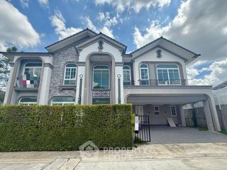 For sale 5 bedrooms house in Chom Thong, Bangkok