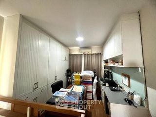 For sale 3 bedrooms house in Sai Mai, Bangkok