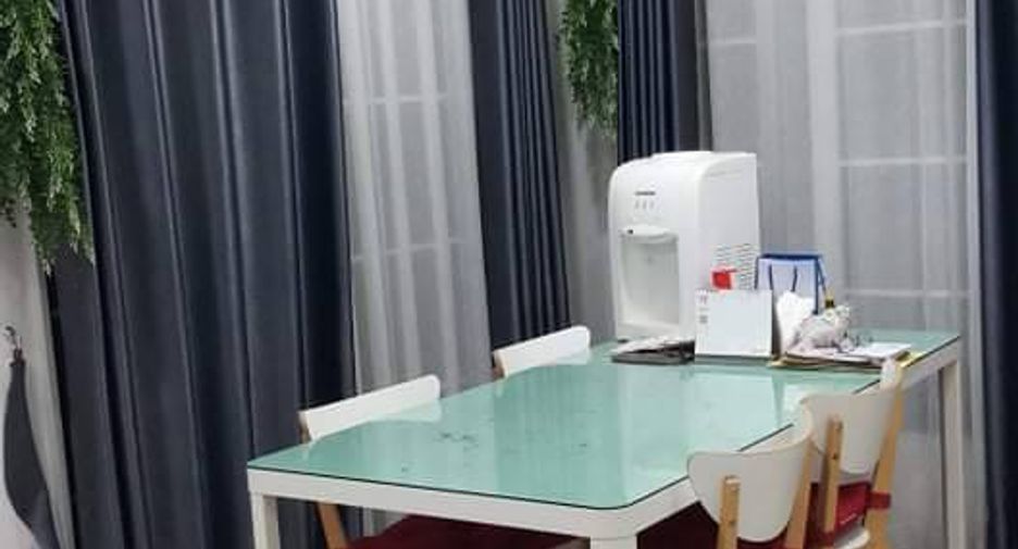 For sale 4 bedrooms house in Prawet, Bangkok