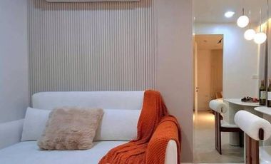 Продажа 1 кровать кондо в Щаттхана, Бангкок
