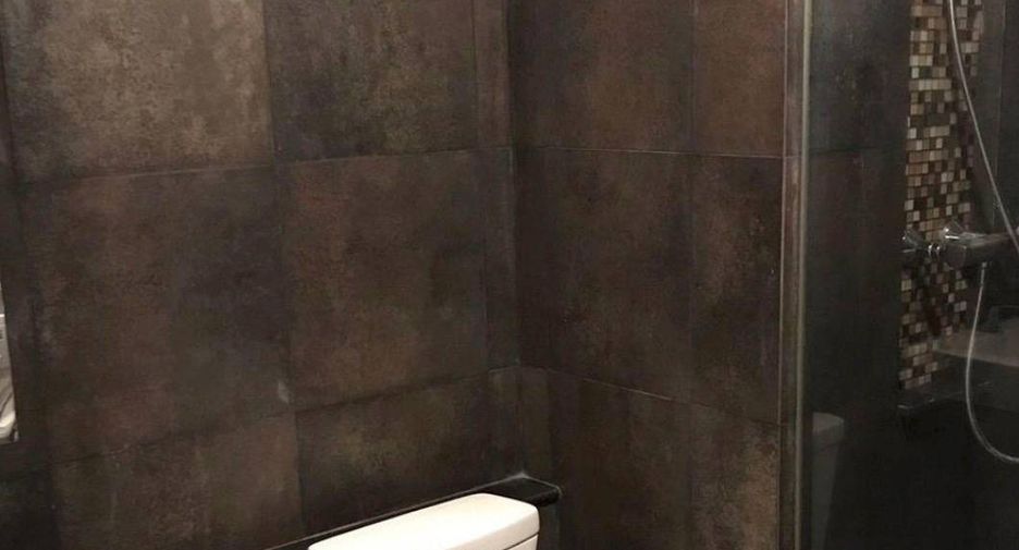 For sale 1 bed condo in Khlong Toei, Bangkok