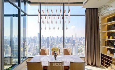 For sale 2 bedrooms condo in Watthana, Bangkok