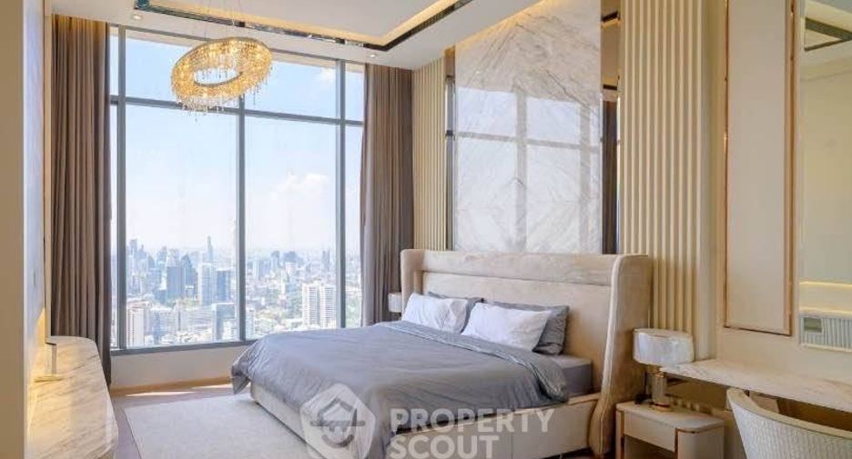 For sale 2 bedrooms condo in Watthana, Bangkok