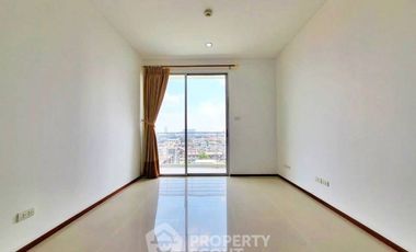 For sale 1 bed condo in Khlong San, Bangkok