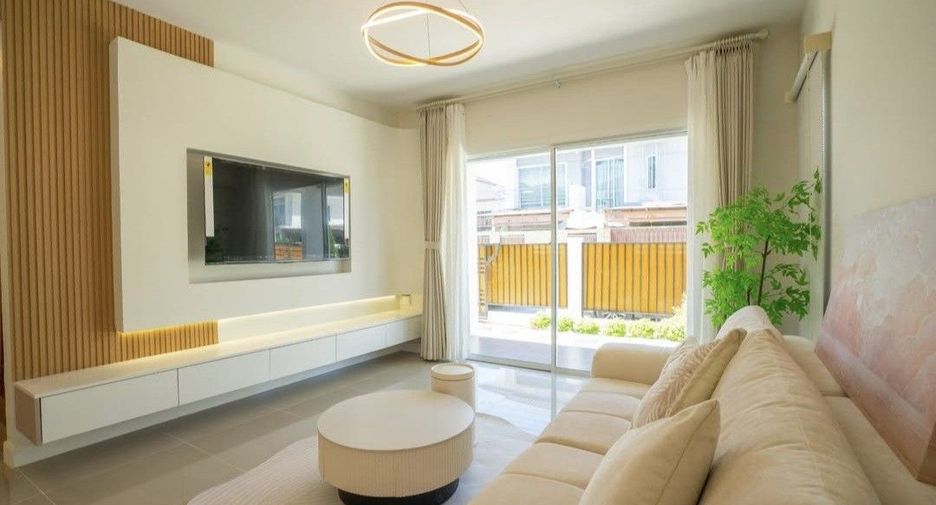À vendre 3 chambres maison à East Pattaya, Pattaya