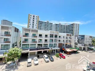 Gewerbefläche zur Miete mit 4 Zimmer in Si Racha, Chonburi