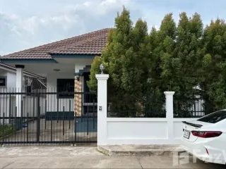 For sale 3 bedrooms house in Saraphi, Chiang Mai