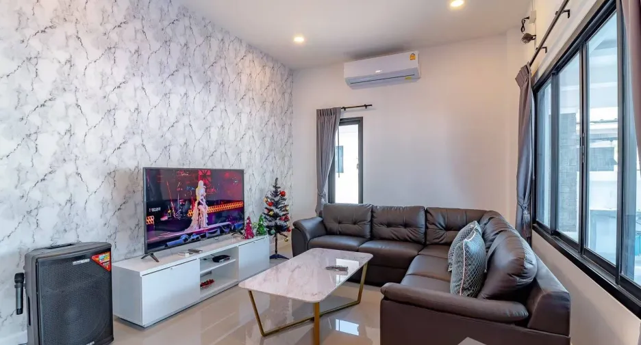 For rent 3 bedrooms villa in Hua Hin, Prachuap Khiri Khan