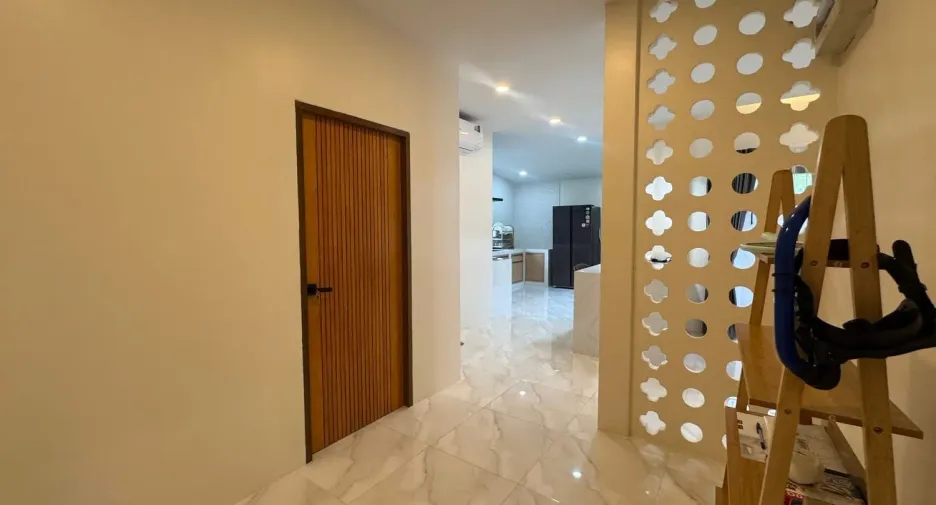 À louer 3 chambres villa à Mueang Phuket, Phuket