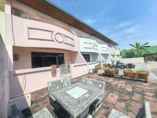 Haus zum Kauf mit 2 Zimmer in Bang Lamung, Chonburi