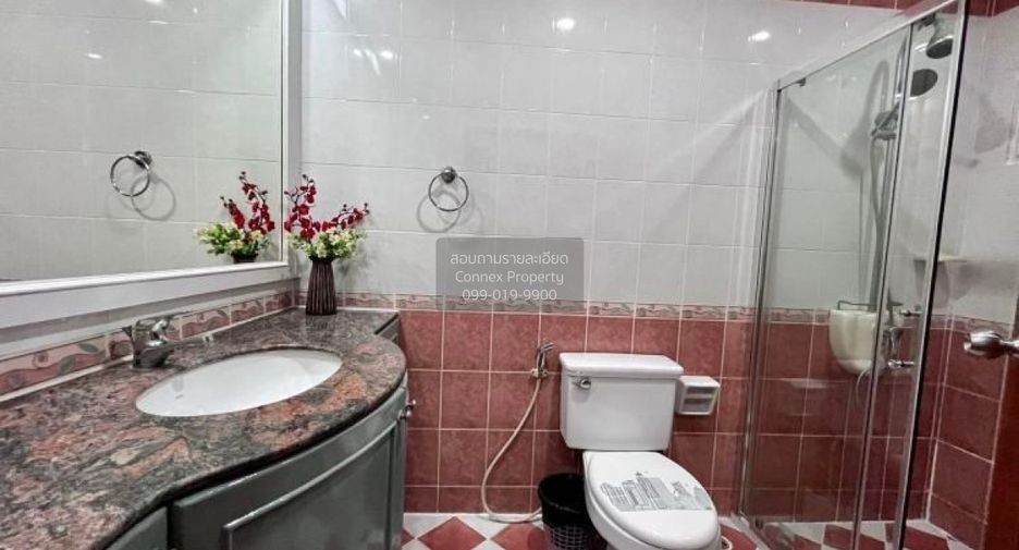 For sale 3 bedrooms house in East Pattaya, Pattaya