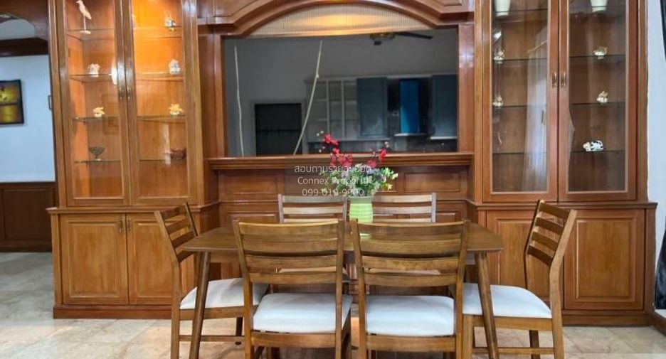 For sale 3 bedrooms house in East Pattaya, Pattaya