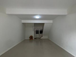 For sale 3 bedrooms townhouse in Thung Khru, Bangkok
