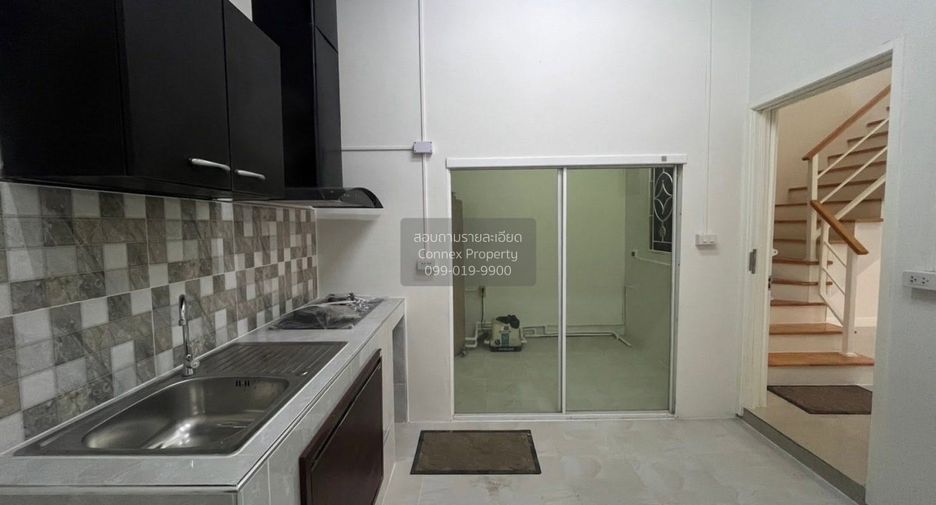 For sale 3 bedrooms townhouse in Thung Khru, Bangkok