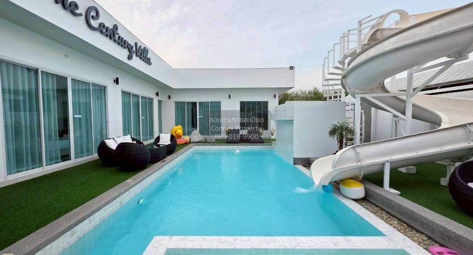 For sale 5 bedrooms villa in Huay Yai, Pattaya