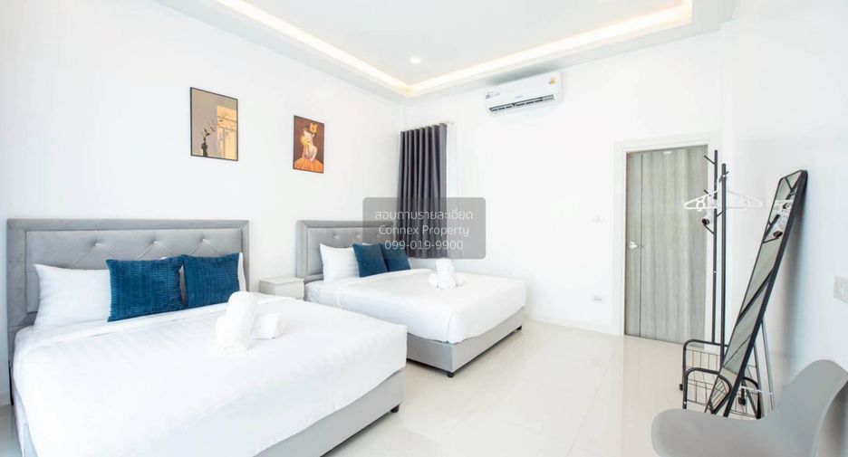 For sale 5 bedrooms villa in Huay Yai, Pattaya