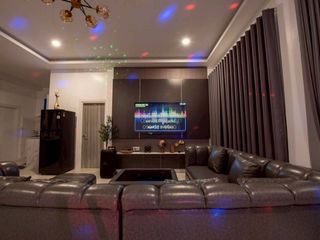 For sale 5 bedrooms villa in Bang Lamung, Chonburi