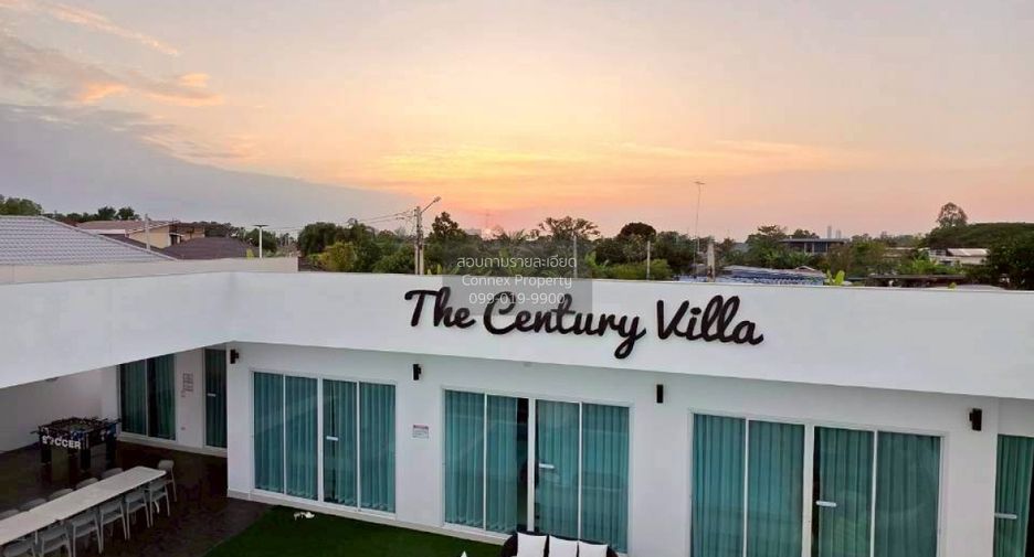 For sale 5 bedrooms villa in Huay Yai, Pattaya