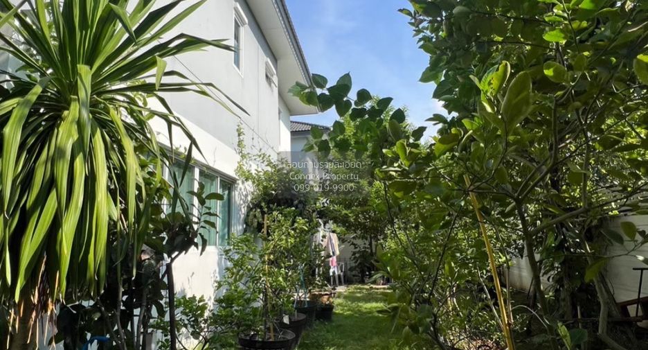 For sale 3 bedrooms house in Khan Na Yao, Bangkok