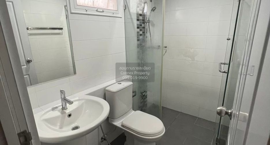 For sale 3 bedrooms house in Khan Na Yao, Bangkok