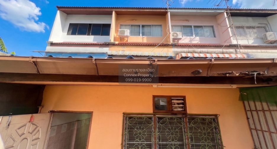 Продажа 3 спальни таунхаус в Сапхан Сунг, Бангкок