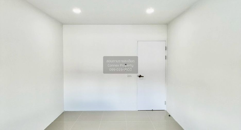 Casa adosada en venta de 3 habitaciones en Wang Thonglang, Bangkok