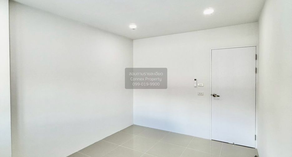 Casa adosada en venta de 3 habitaciones en Wang Thonglang, Bangkok