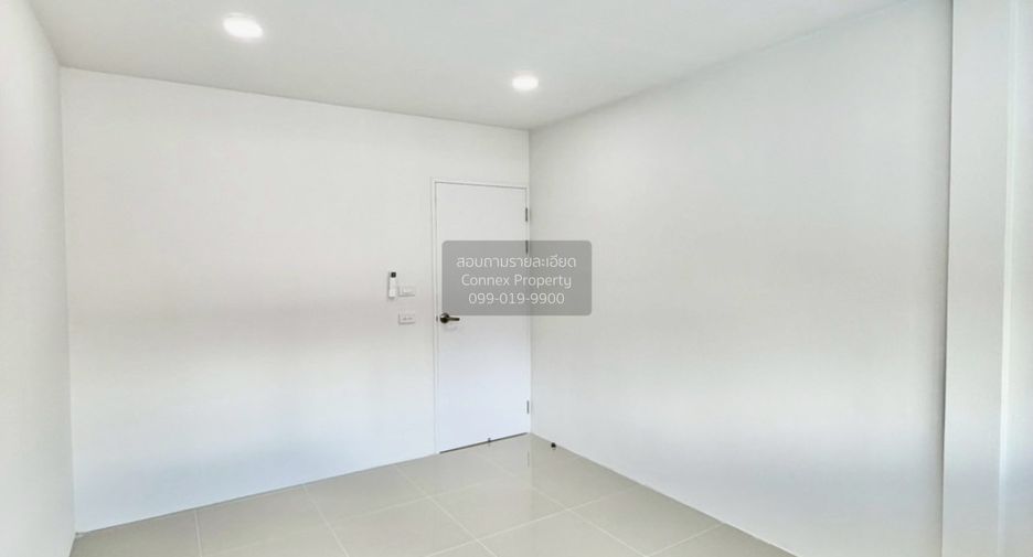 Casa adosada en venta de 3 habitaciones en Wang Thonglang, Bangkok