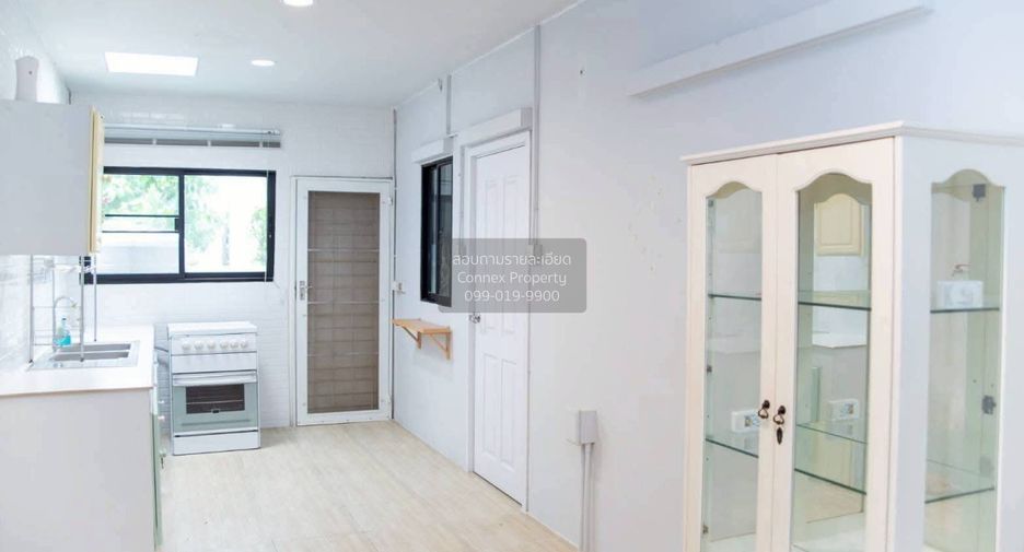 For sale 3 bedrooms house in Khan Na Yao, Bangkok
