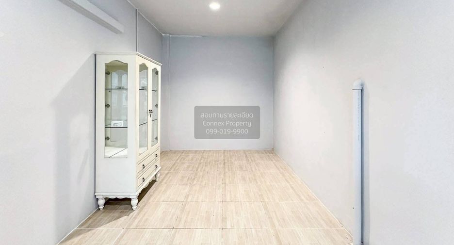 For sale 3 bedrooms house in Khan Na Yao, Bangkok