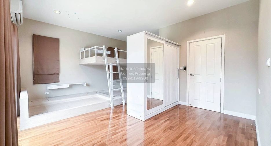 For sale 3 bedrooms house in Khan Na Yao, Bangkok