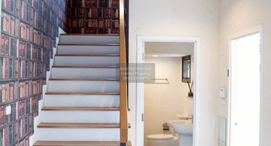 For sale 3 bedrooms house in Khan Na Yao, Bangkok