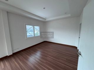 For sale 4 bedrooms house in Sai Mai, Bangkok