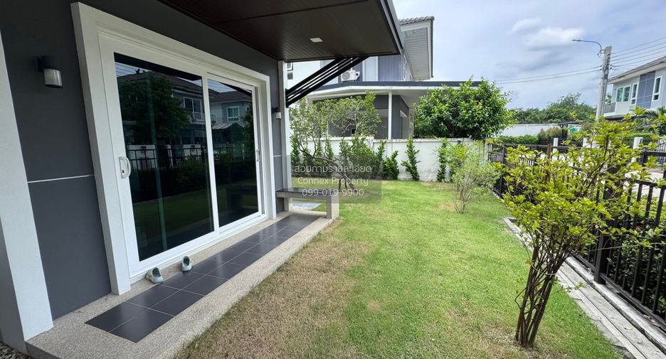 For sale 4 bedrooms house in Sai Mai, Bangkok