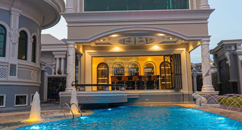 For sale 9 bedrooms house in Thawi Watthana, Bangkok