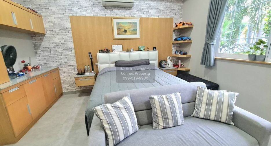 For sale 4 bedrooms retail Space in Huay Yai, Pattaya