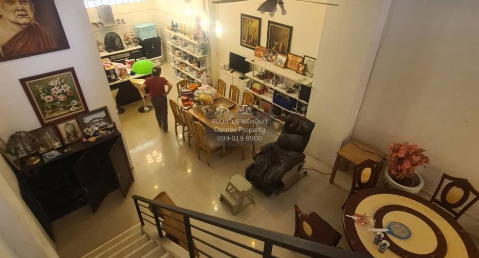 For sale 4 bedrooms townhouse in Prawet, Bangkok