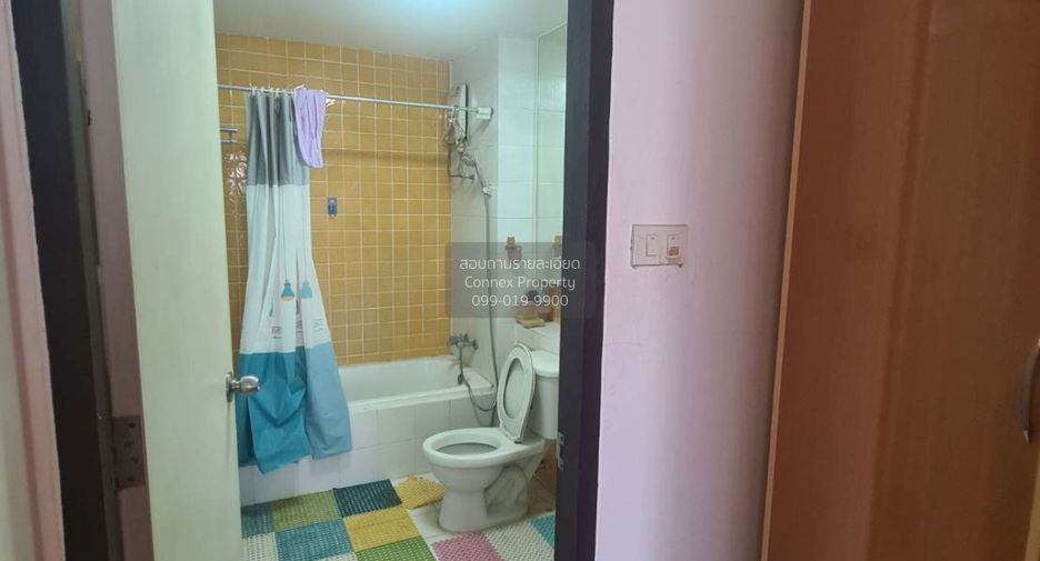 For sale 4 bedrooms townhouse in Prawet, Bangkok