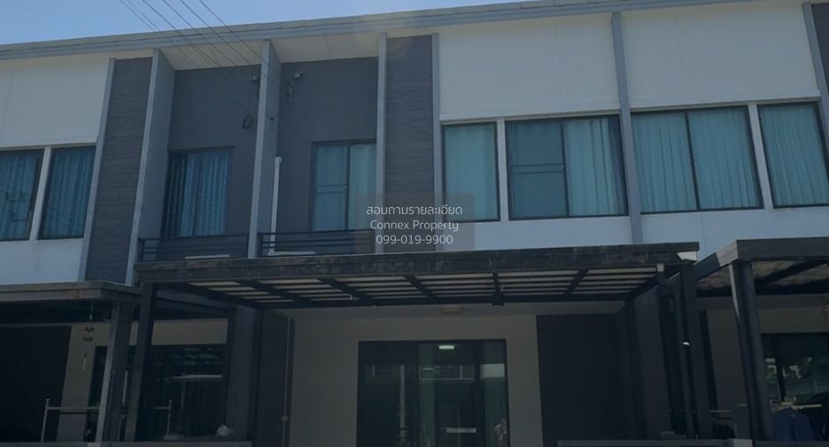 Casa adosada en venta de 3 habitaciones en Khlong Luang, Pathum Thani