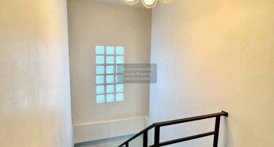 À vendre 5 chambres maison à Khlong Luang, Pathum Thani
