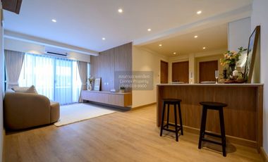 For sale 2 bedrooms condo in Phra Khanong, Bangkok