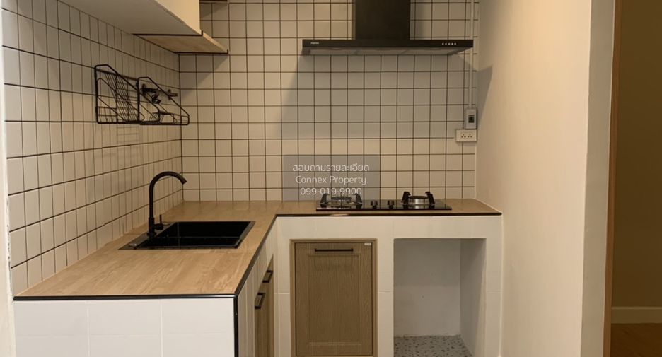 For sale 2 bedrooms townhouse in Thanyaburi, Pathum Thani