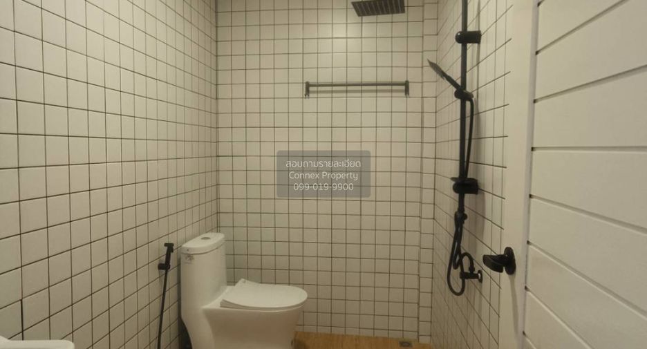 Casa adosada en venta de 2 habitaciones en Thanyaburi, Pathum Thani