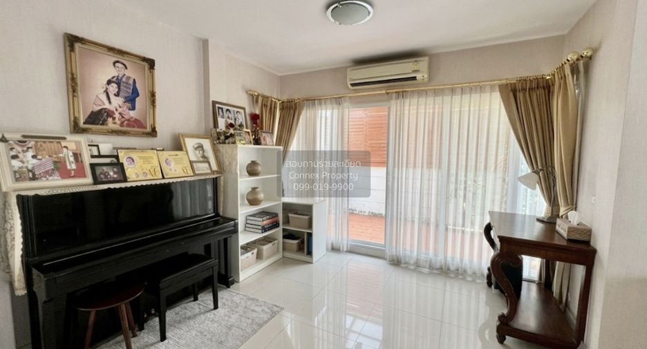 For sale 3 bedrooms house in Khan Na Yao, Bangkok