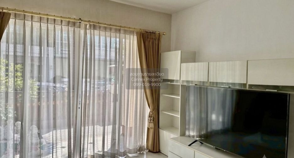 For sale 3 bedrooms house in Khan Na Yao, Bangkok