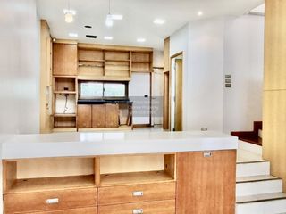 For sale 3 bedrooms townhouse in Wang Thonglang, Bangkok