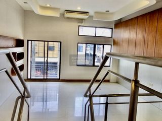For sale 3 bedrooms townhouse in Wang Thonglang, Bangkok