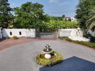 Casa en venta de 5 habitaciones en Min Buri, Bangkok